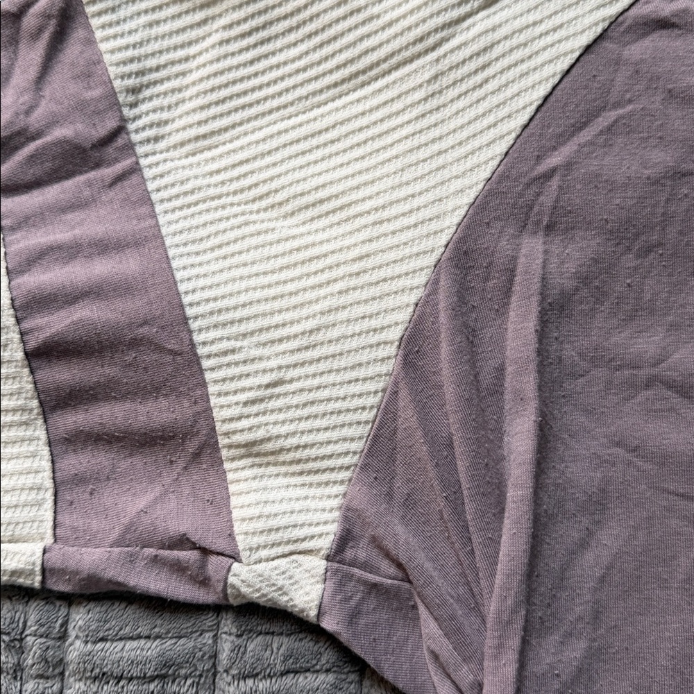 3/4 sleeve tee - Picture 3 of 3